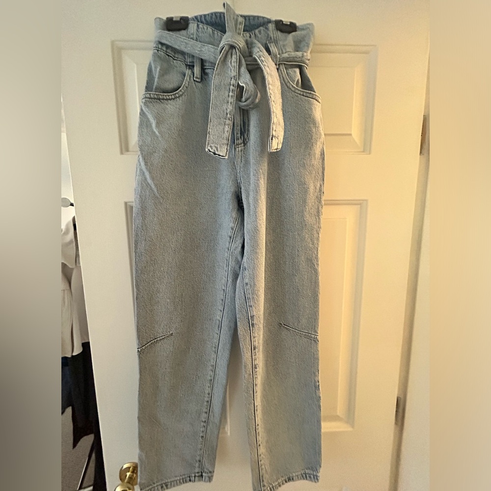 Great Condition Size 25 Dynamite GiGi high waisted jeans